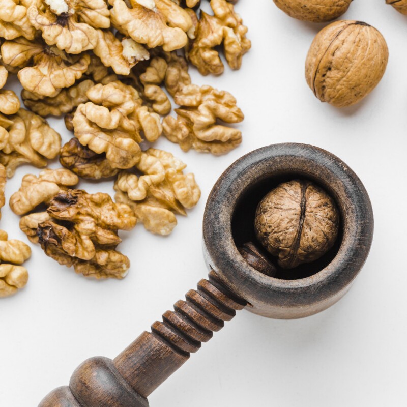 Kashmiri walnut kernels